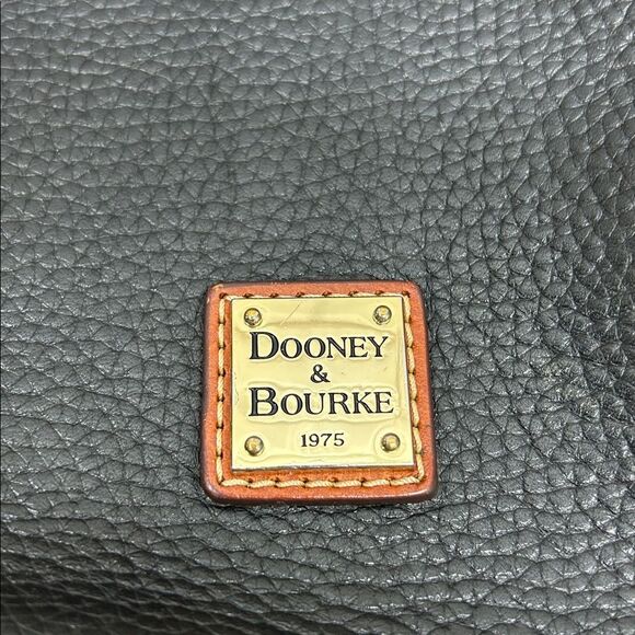 4302 Dooney & Bourke black brown leather crossbody - Picture 8 of 15